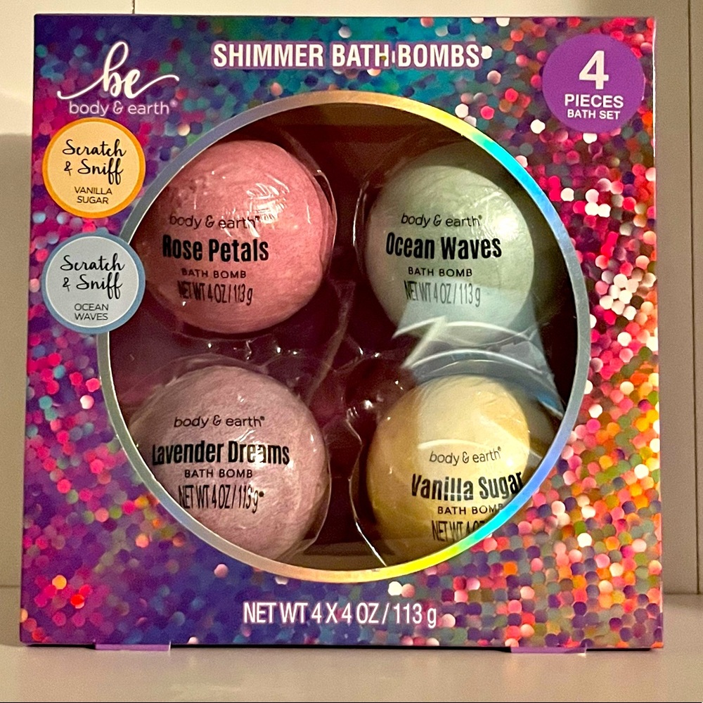 New! 4 pack Shimmer bath bombs body & earth